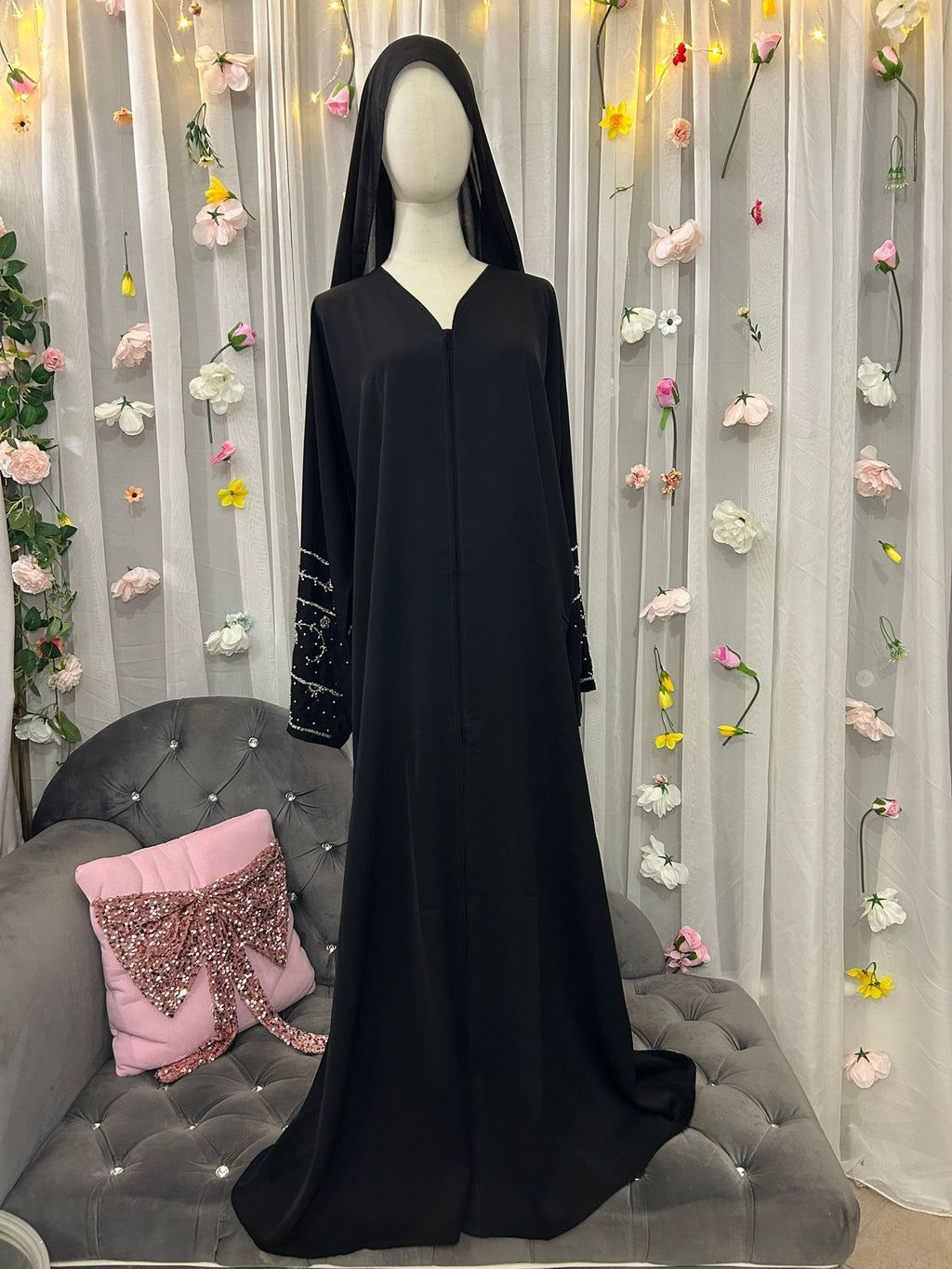 Abaya Noura