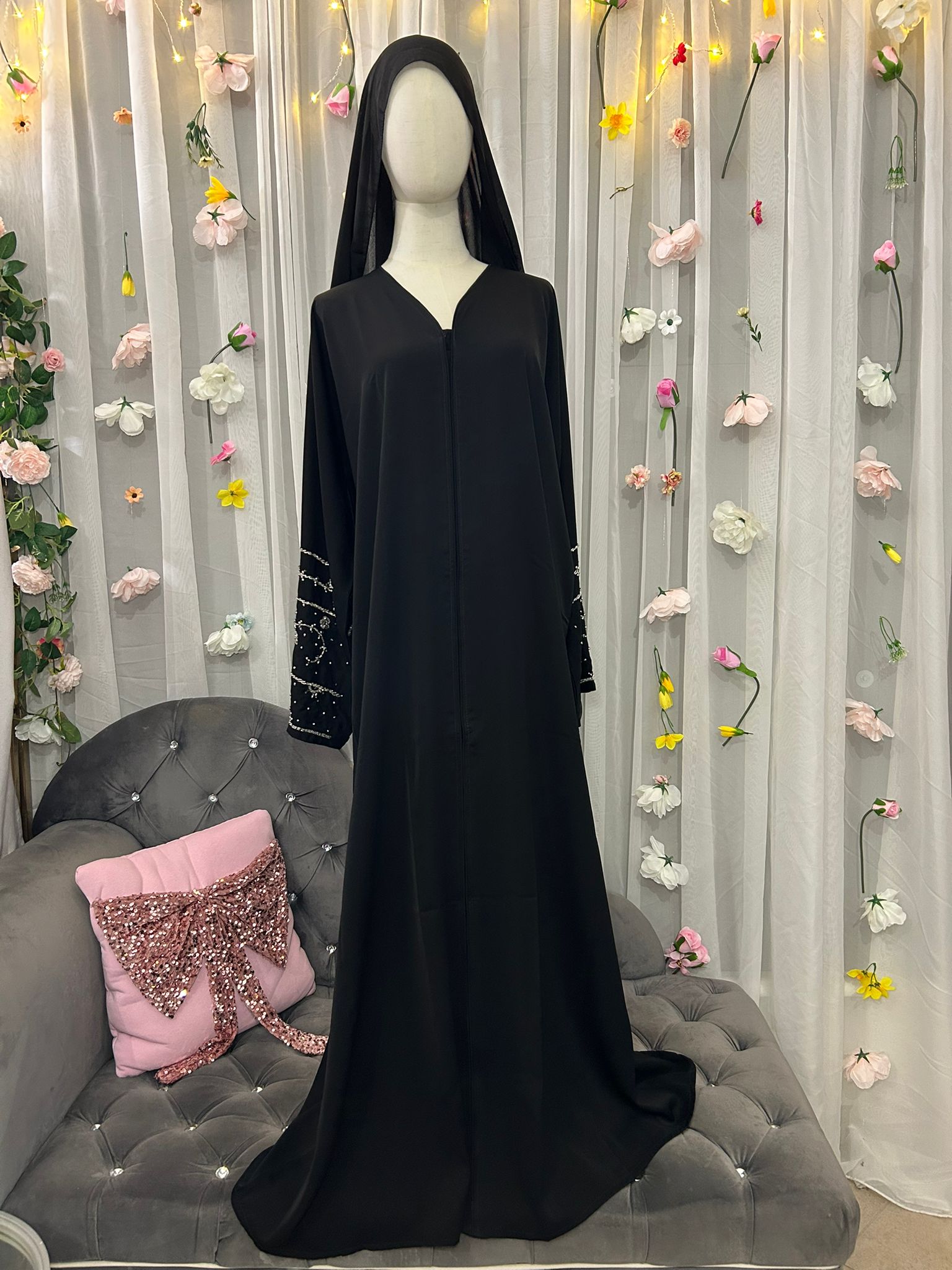 Abaya Noura
