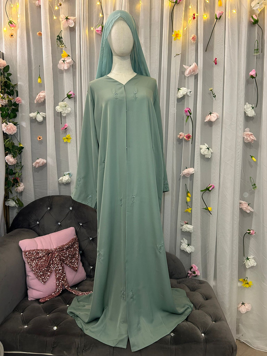 Aisha - Beaded flower