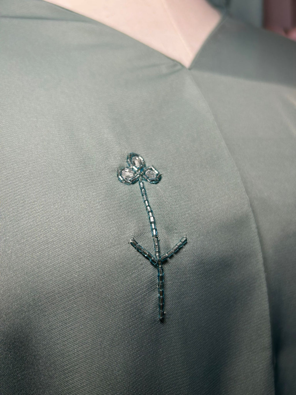 Aisha - Beaded flower