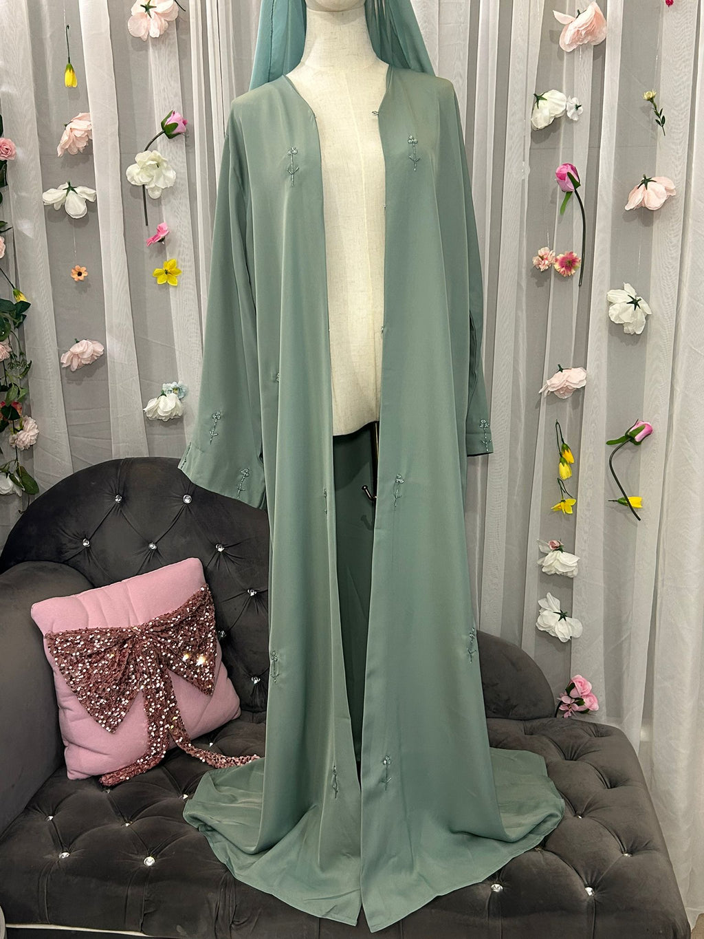 Aisha - Beaded flower