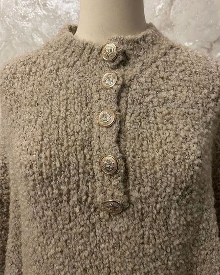 Strickkleid mit Knöpfen