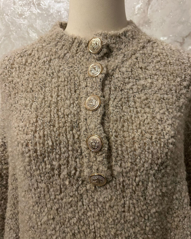 Strickkleid mit Knöpfen