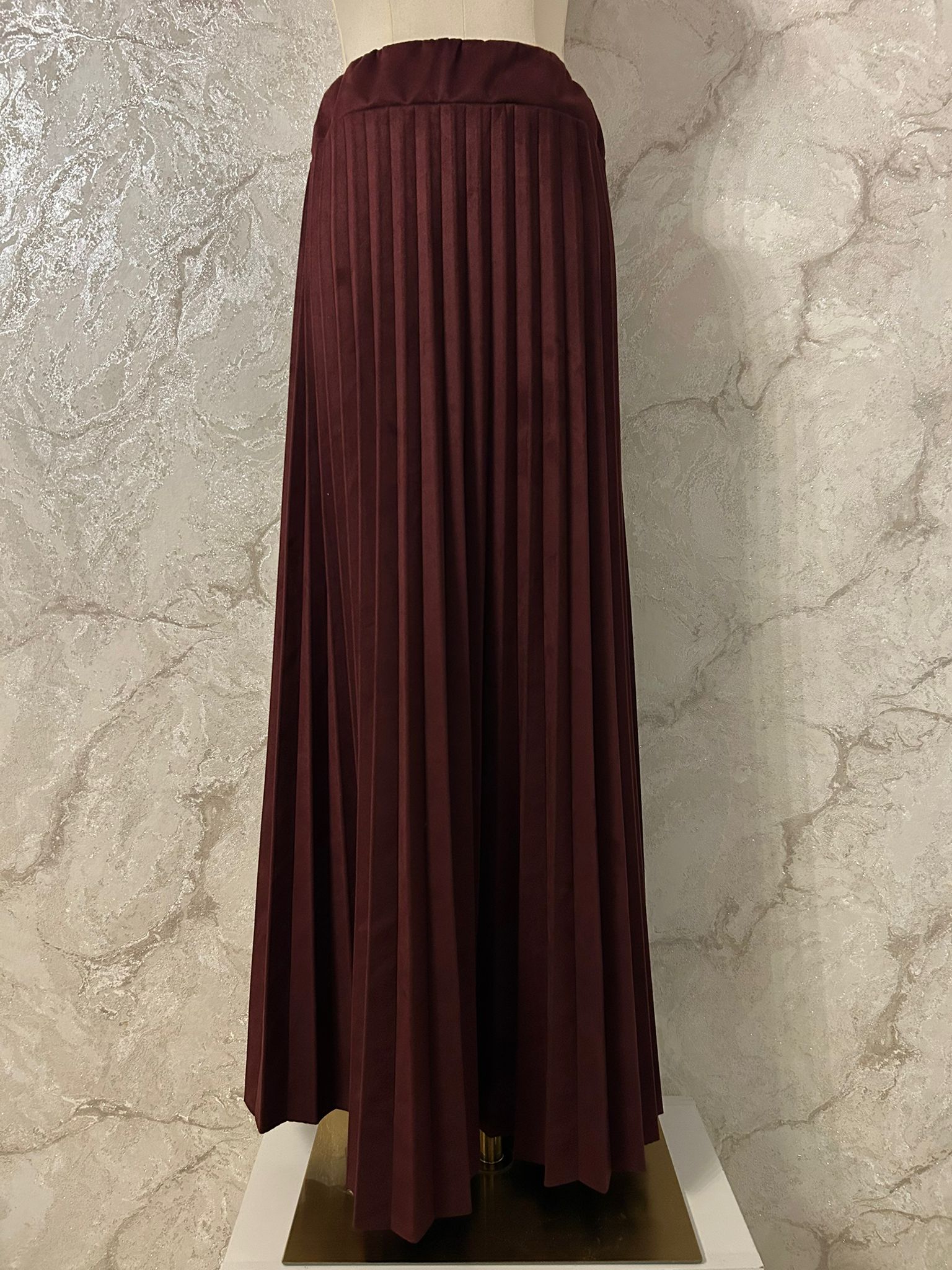 Plissee-Rock aus hochwertigem Velours