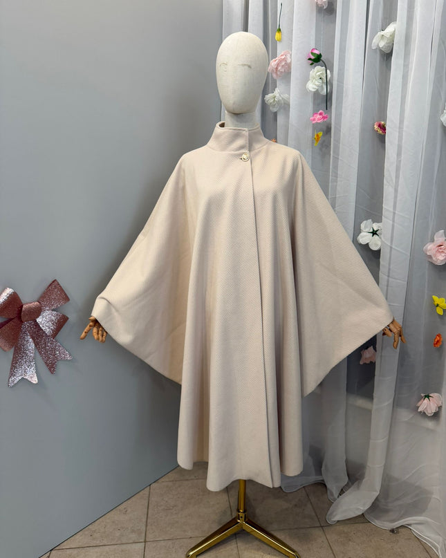 Eleganter Poncho