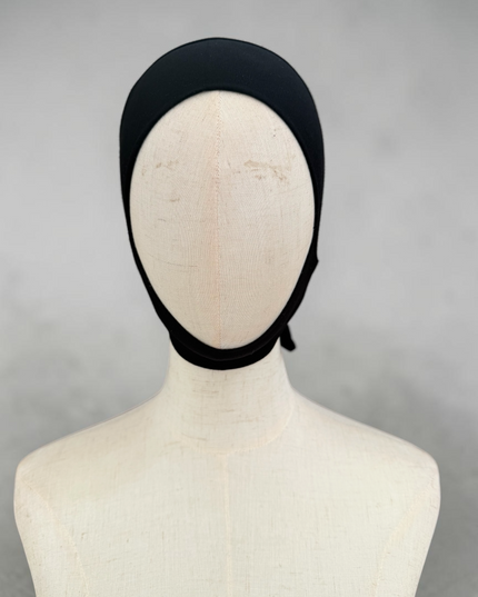Bonnet mit Kinn