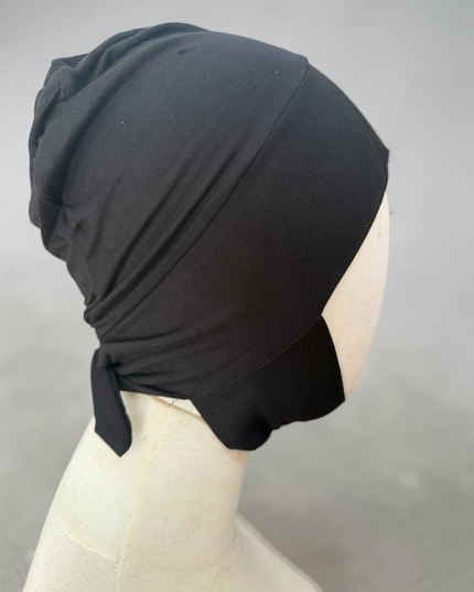 Bonnet mit Kinn