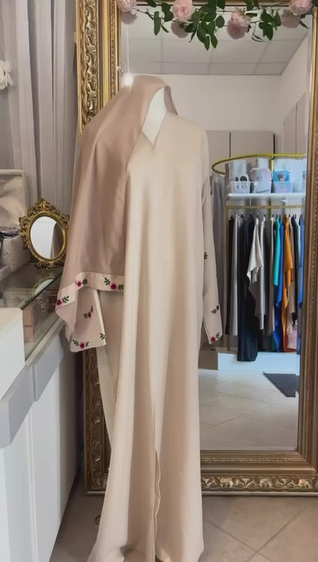 Abaya Lina